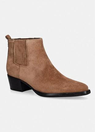 Urbanshop com ua guess полусапоги на низком каблуке женские замшевые wynie коричневые fltwyi sue10 размеры запитуйте