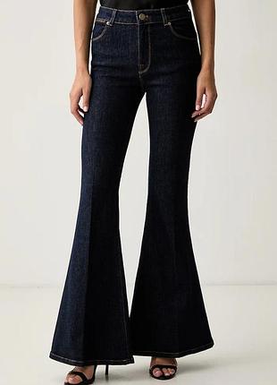 Urbanshop com ua twinsetджинсы flare женские темно-синие 262tp2900 размеры запитуйте