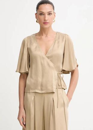 Urbanshop com ua boss orangeблузка на запах женская с купро c_bireni бежевая однотонная 50564270 размеры запитуйте