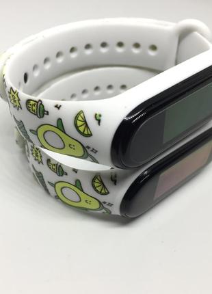 Силіконовий ремінець mi band 3 mi band 4 mi band 5 mi band 6 авокадо 🥑 білий4 фото