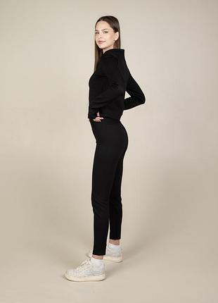 Жіночий джемпер elegante, з коміром і застібкою-блискавкою, колір: чорний