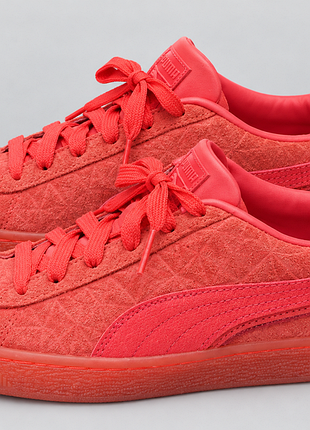 Кросівки жіночі puma в дофаміновому кольорі розмір 37, матеріал замша
