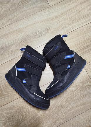 Зимові термочобітки clarks на хлопчика розмір 35 в ідеальному стані