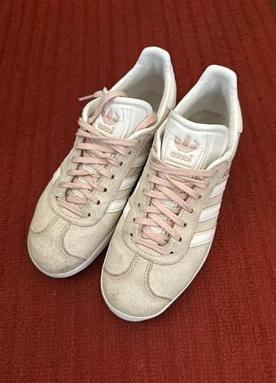 Кеди жіночі adidas gazelle рожеві