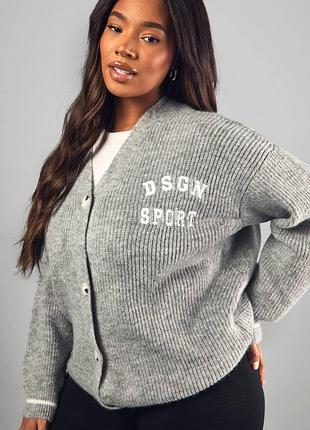 Кофта з написом boohoo