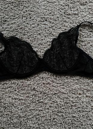 Бюстгальтер жіночий мереживний чорний 32dd