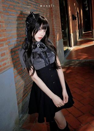 Стильна сукня в естетиці dark academia / gothic lolita