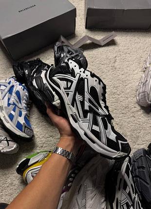 Кросівки balenciaga runner 3