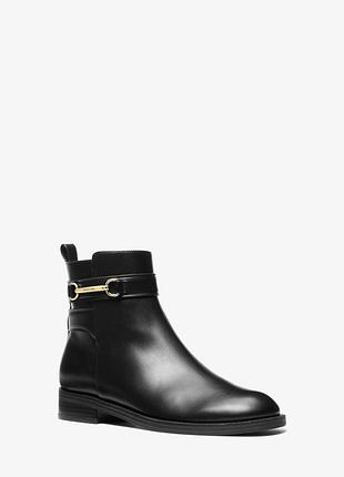 Жіночі черевики carson michael kors