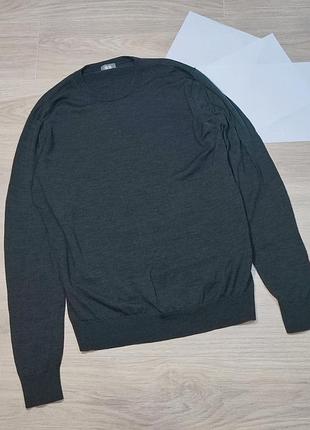 Тонкий светр uniqlo з вовни меріноса. розмір м.