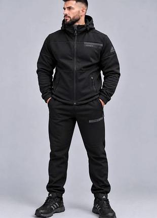 Чоловічий зимовий спортивний костюм adidas terrex — преміальна тепла модель для холодної пори року.