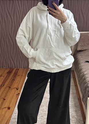 Біле худі pull&bear