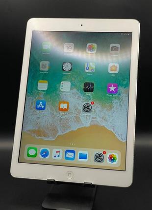 Продам ipad air 1 16 gb (silver / серебристый)