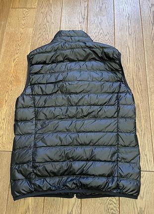 Пуховий жилет emporio armani 8