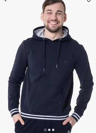 Чоловіче худі guess