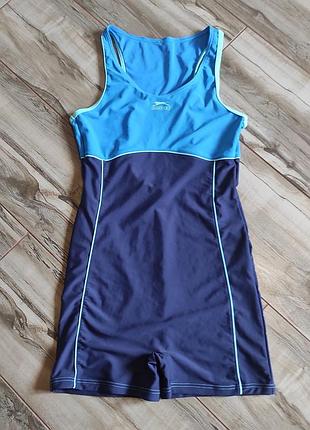 Спортивний купальник з шортами slazenger розмір s/m (uk 10)