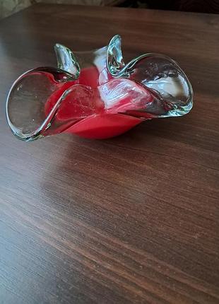 Вінтажна попеляста з гнутого скла