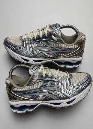 Кросівки чоловічі asics gel-kayano 14 білі з сріблястим