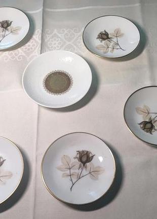 Коллекционный немецкий фарфор rosenthal: набор тарелочек и жидкая розетка quatre couleurs (studio-linie)