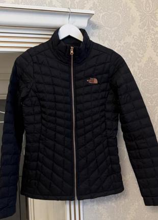 Женская стеганка куртка микропуховик the north face