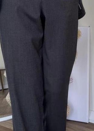 Жіночі брюки weekend max mara вовняні сірі it 48 (xl)