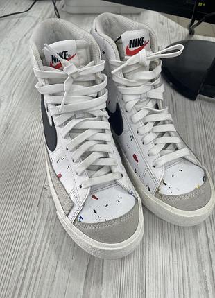 Високі кросівки nike