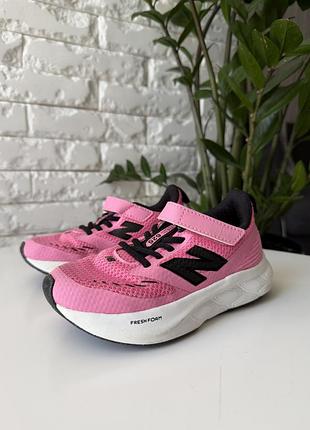 Кросівки для дітей new balance розмір 29