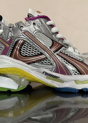 Balenciaga runner