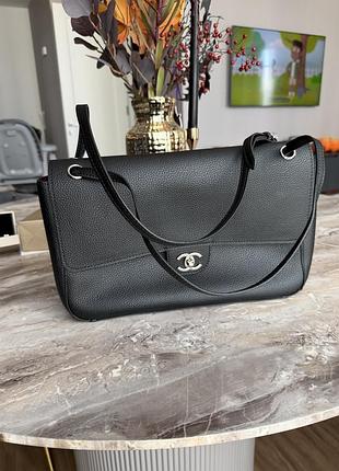Сумка жіноча chanel maxi flap чорна