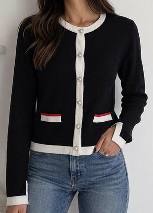 Кардиган в стилі old money від zara