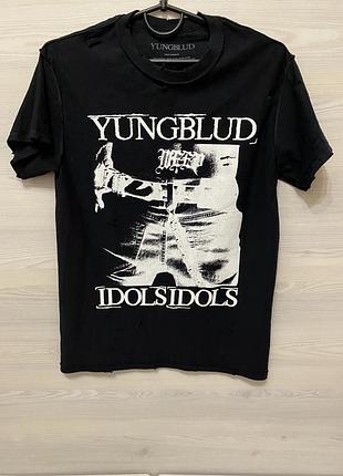 Футболка yungblud idols (з потертостями/дизайнерськими дірками), розмір s