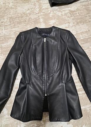 Куртка жіноча zara woman шкіряна чорна
