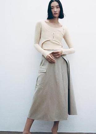 Классная плотная бежево-серая миди юбка трапеция zara
🌟🌟🌟🌟🌟🌟🌟🌟🌟🌟🌟🌟🌟🌟🌟🌟