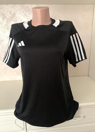 Спортиввна футболка adidas оригінал