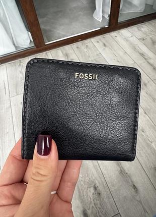 Гаманець fossil чорний шкіряний маленький