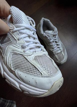 Кросівки new balance білі 9
