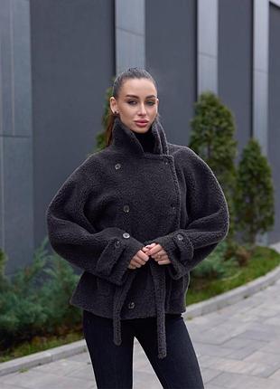 Вишукана натуральна овчина гарна шуба в стильному трендовому фасоні
