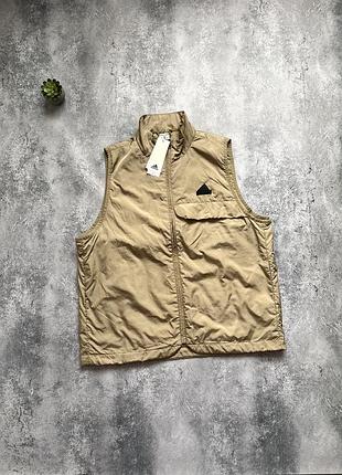 Чоловіча жилетка adidas city escape utility vest бежева, розмір m