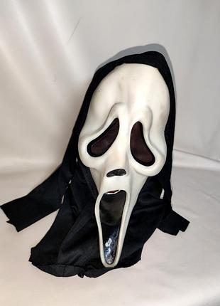 Резиновая маска крик (ghost face) с капюшоном на хелловин / косплей