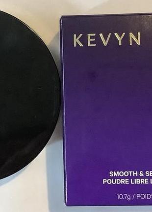 Kevyn aucoin, пудра для лица 3