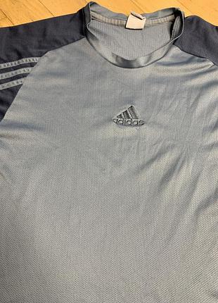 Оригінальна чоловіча футболка adidas climalite розмір m блакитно-сіра з темно-синіми рукавами тренувальна спортивна преміум