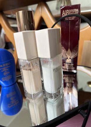 Тональний крем dior 0n та праймер під макіяж