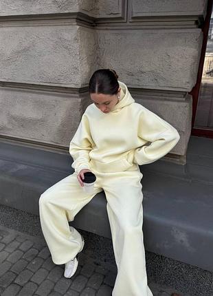 Костюм спортивний