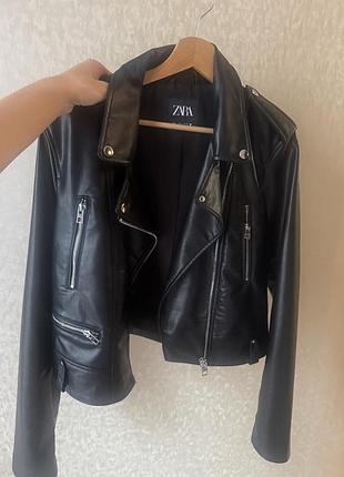 Женская куртка косуха zara