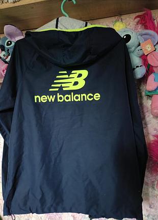 New balance ветровка лёгкая