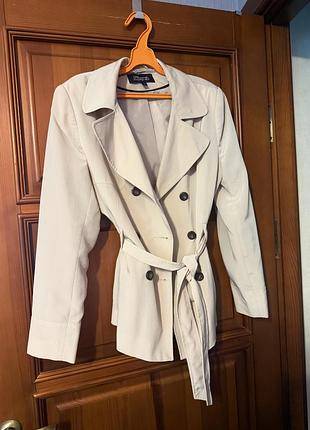 Жіночий укорочений тренч s/m бежевий короткий