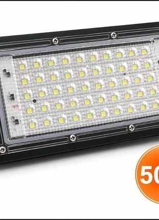 Вуличні світильники прожектор портативний led 50w