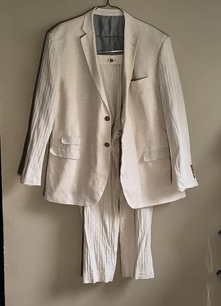 Лляний чоловічий костюм-двійка tu (linen rich) — піджак та штани.