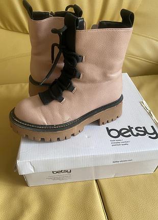 Черевики чоботи  betsy рожеві