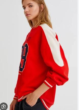 Свитшот от pull and bear 89